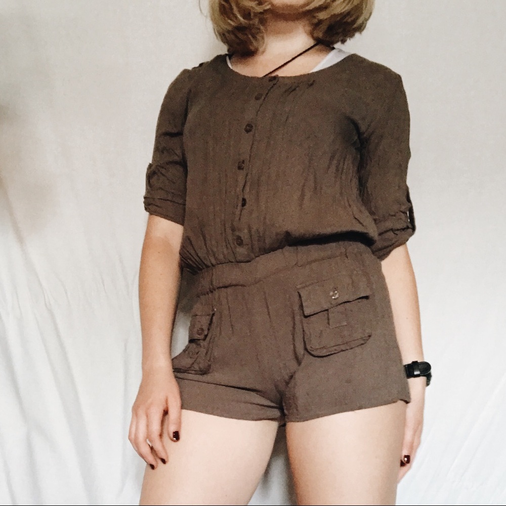 SUPER CUTE Army Green Utility Romper
